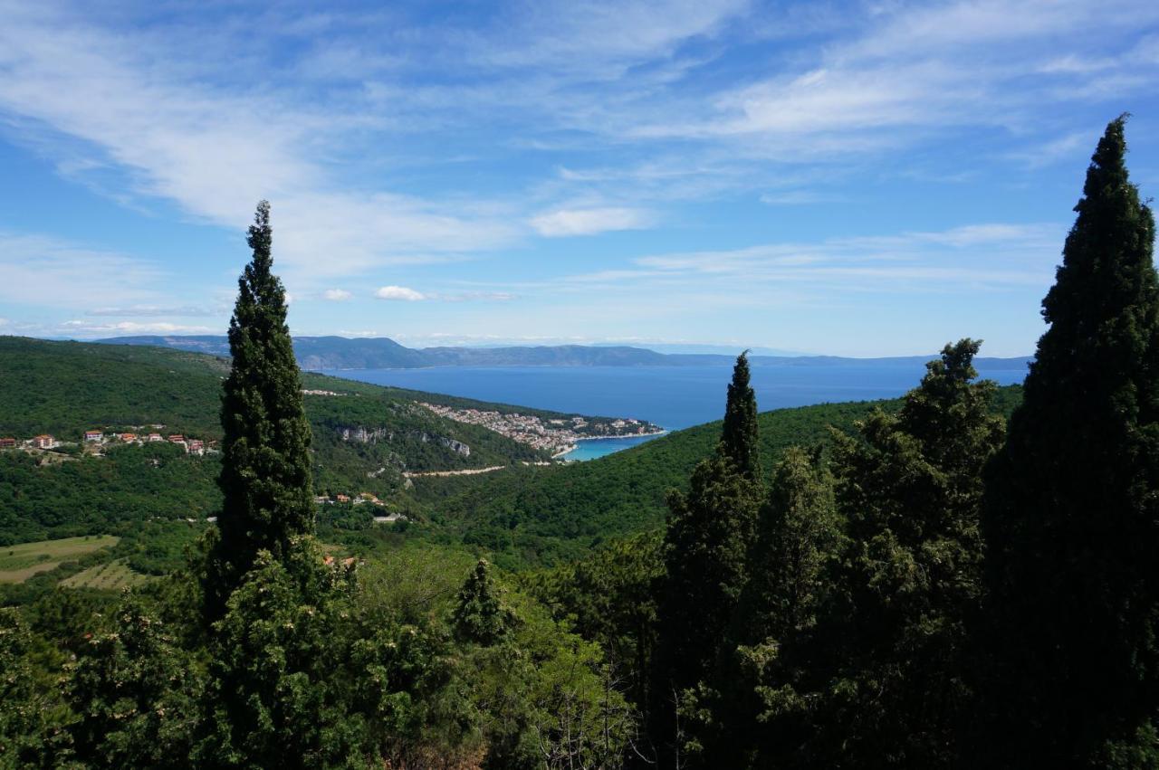 Apartment Layla - Intermezzo With Sea View In Center Of Rabac Luaran gambar