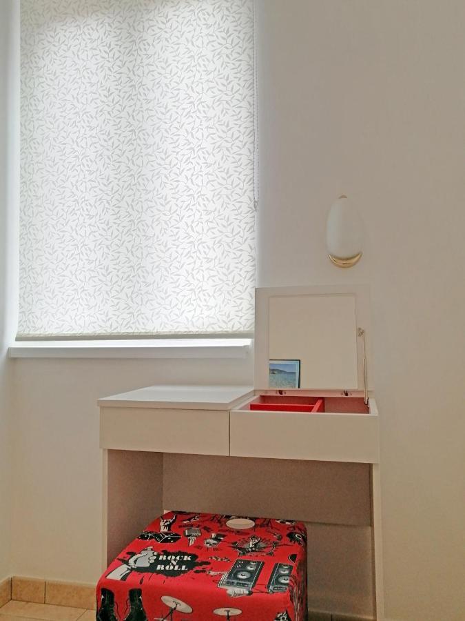 Apartment Layla - Intermezzo With Sea View In Center Of Rabac Luaran gambar