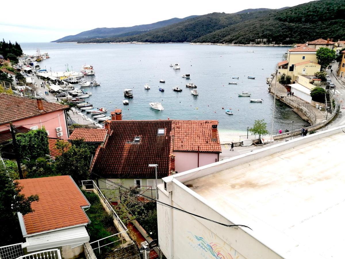 Apartment Layla - Intermezzo With Sea View In Center Of Rabac Luaran gambar